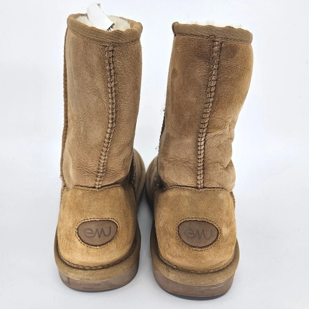 NWTs EMU Australia‎ Stinger Lo Sheepskin Boots Tan Suede Cozy Winter Warm Size 7